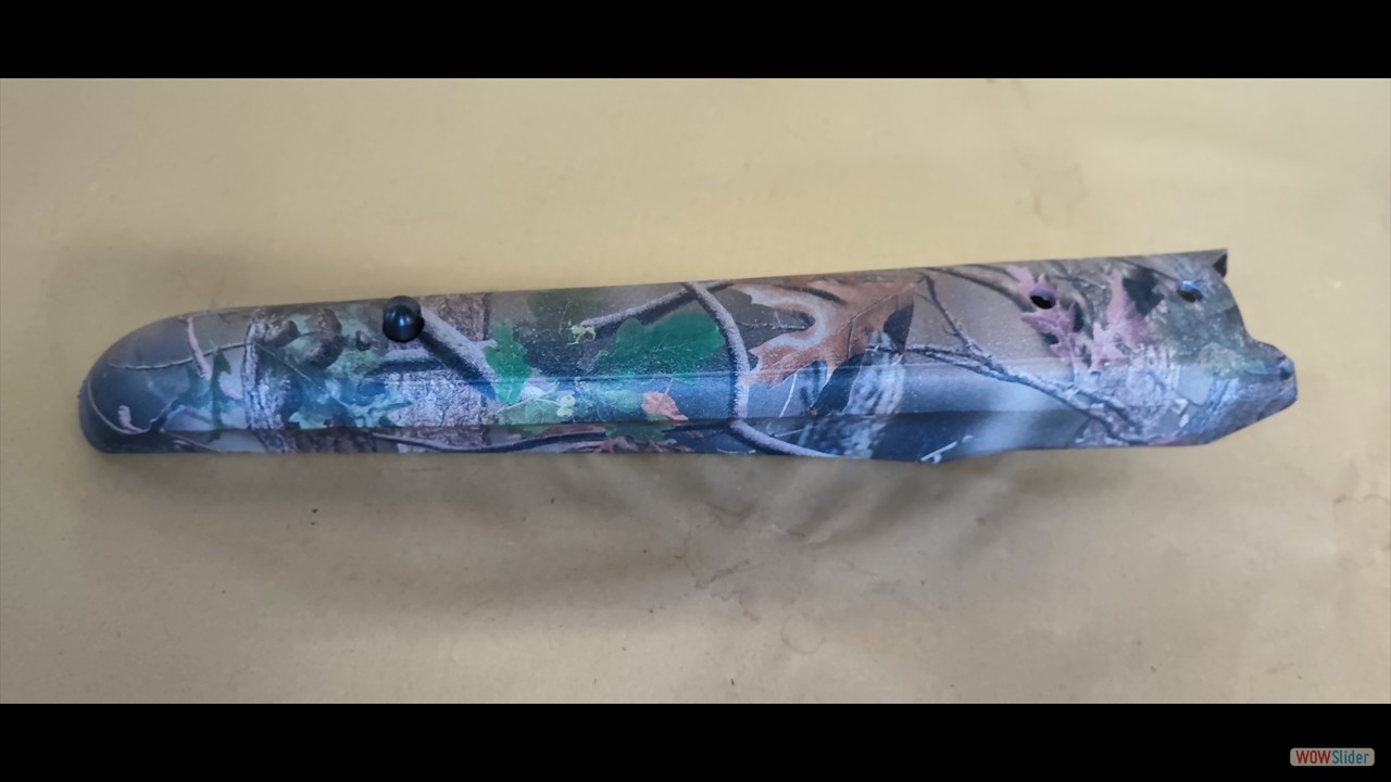 Fusil motif camo feuilles 12